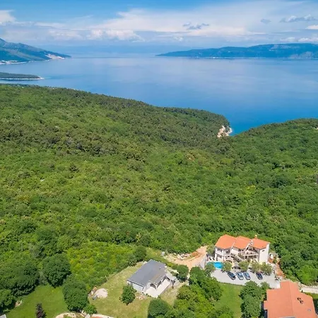 Holiday home Lara I With Panoramic View And Pool *